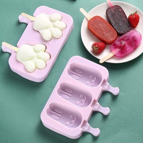 Son şirket haberleri What is Silicone Ice Cube Mold ？