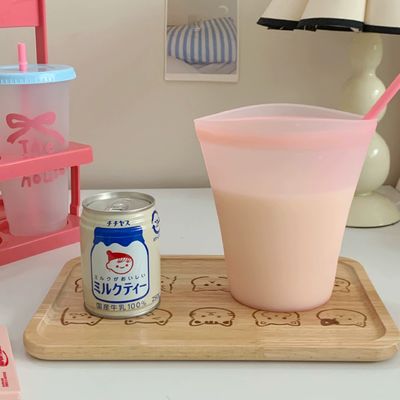 Silikon Gıda Saklama Torbası – 750ml Yeniden Kullanılabilir, BPA İçermez, Isı ve Soğuğa Dayanıklı – Artıkları, Taze Ürünleri, Bebek Yemeklerini Saklamak ve Sıfır Atık Yaşam Tarzını Desteklemek İçin İdeal